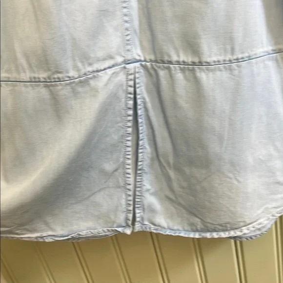 Mossimo Light Blue Sleeveless Denim Shirt - Picture 5 of 5